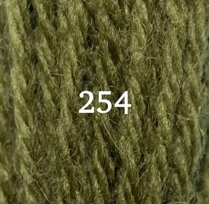Appletons Crewel Wool Skein 254 Grass Green