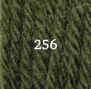 Appletons Crewel Wool Skein 256 Grass Green