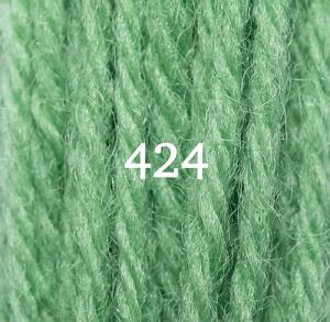 Appletons Crewel Wool Skein 424 Leaf Green