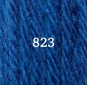 Appletons Crewel Wool Skein 823 Royal Bue