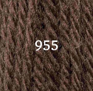 Appletons Crewel Wool Skein 955 Drab Fawn