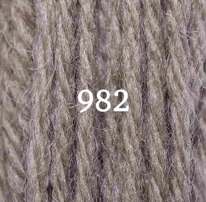 Appletons Crewel Wool Skein 982 Putty Groundings