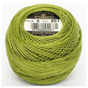 DMC Perle 8 Ball 581