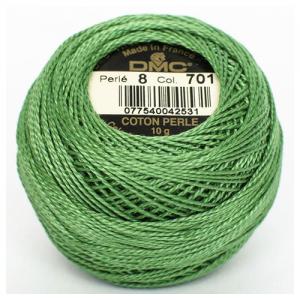 DMC Perle 8 Ball 701