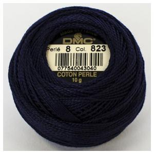 DMC Perle 8 Ball 823