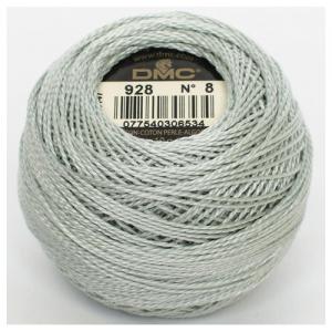 DMC Perle 8 Ball 928
