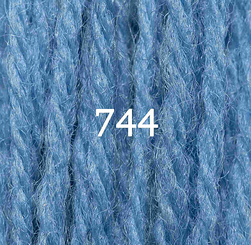Appletons Crewel Wool Skein 744 Bright China Blue