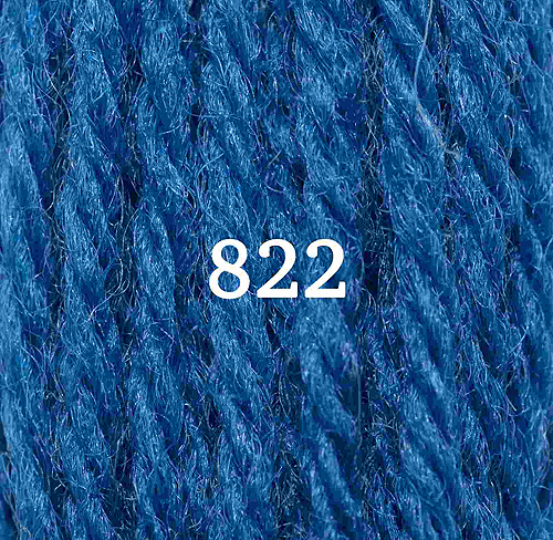 Appletons Crewel Wool Skein 822 Royal Bue
