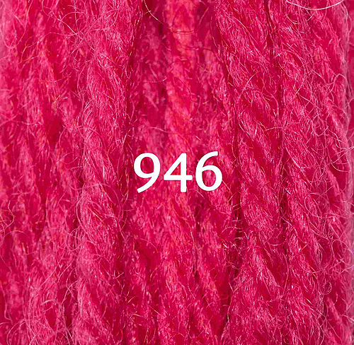 Appletons Crewel Wool Skein 946 Bright Rose Pink